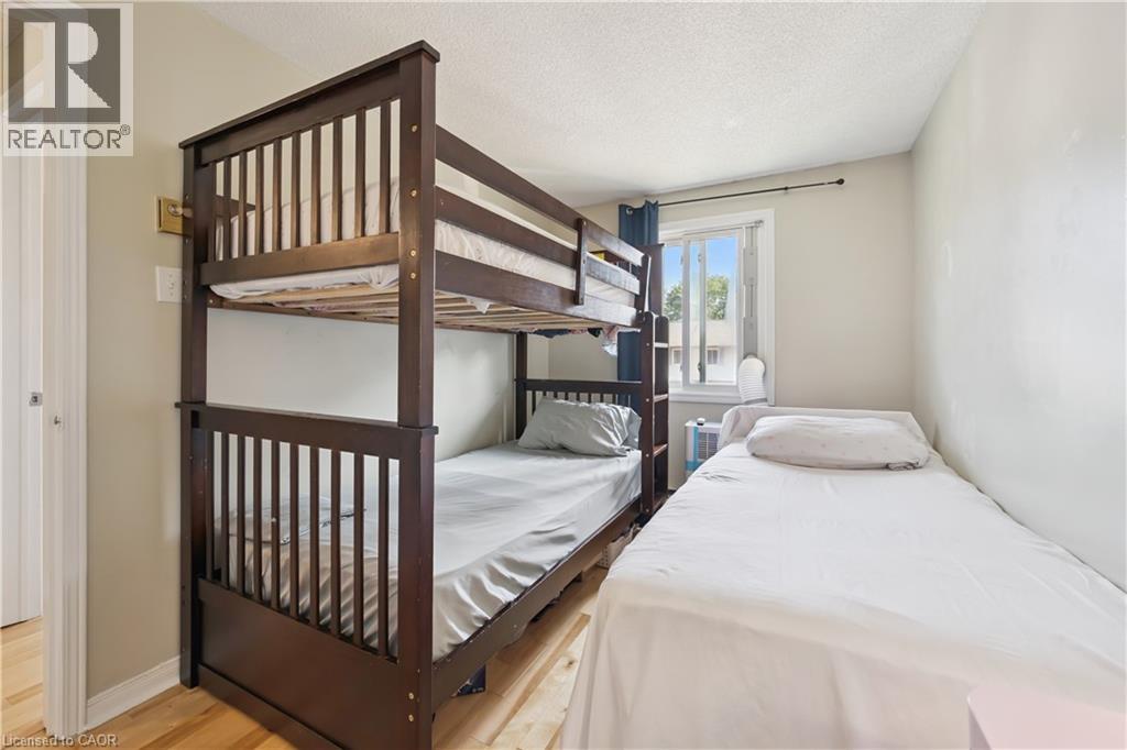 219 Kingswood Drive Unit# 59, Kitchener, Ontario  N2E 3J4 - Photo 21 - 40851900