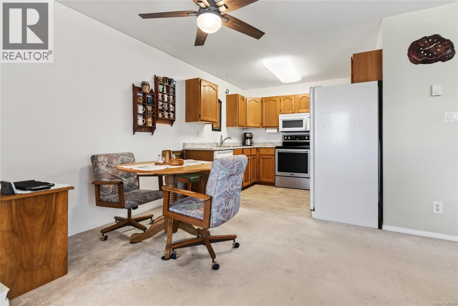 A 3319 Seventh St, Cumberland, British Columbia  V0R 1S0 - Photo 4 - 1047006