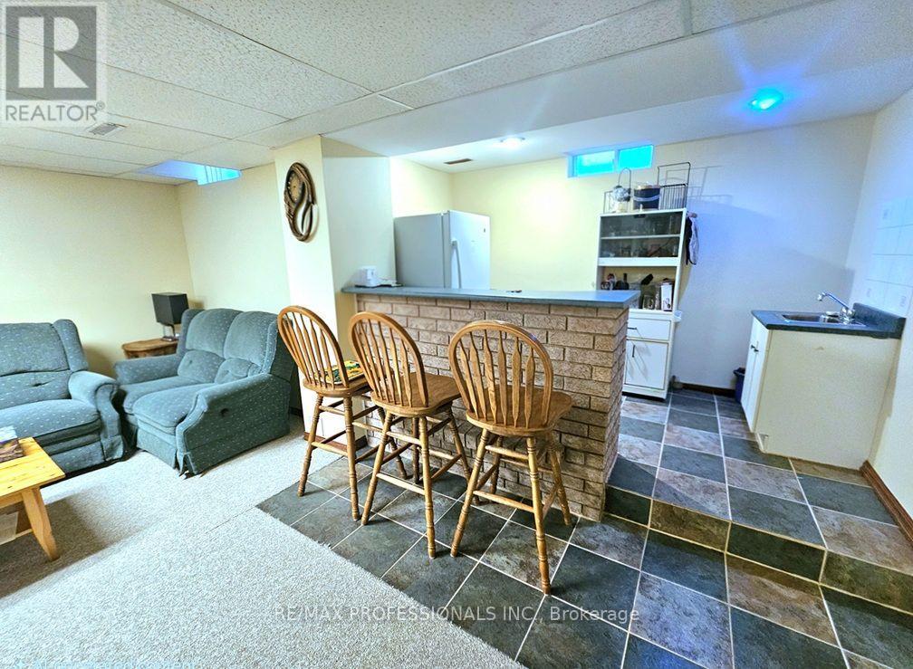 1 - 500 Silverthorne Crescent, Mississauga, Ontario  L5R 1W3 - Photo 36 - W13705426