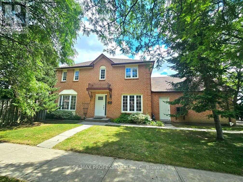 1 - 500 Silverthorne Crescent, Mississauga, Ontario  L5R 1W3 - Photo 4 - W13705426