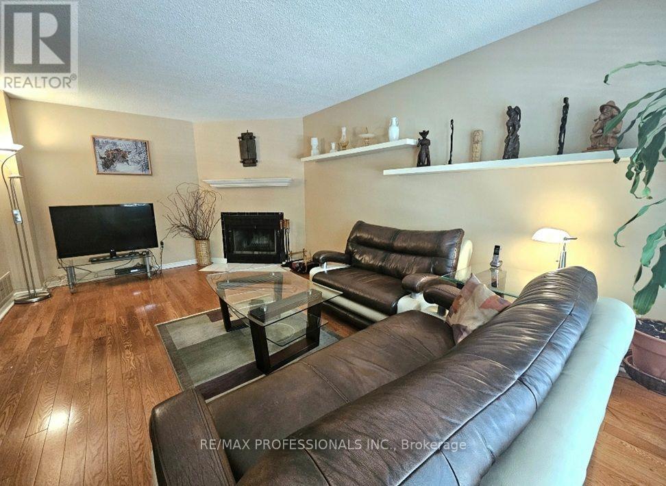 1 - 500 Silverthorne Crescent, Mississauga, Ontario  L5R 1W3 - Photo 8 - W13705426