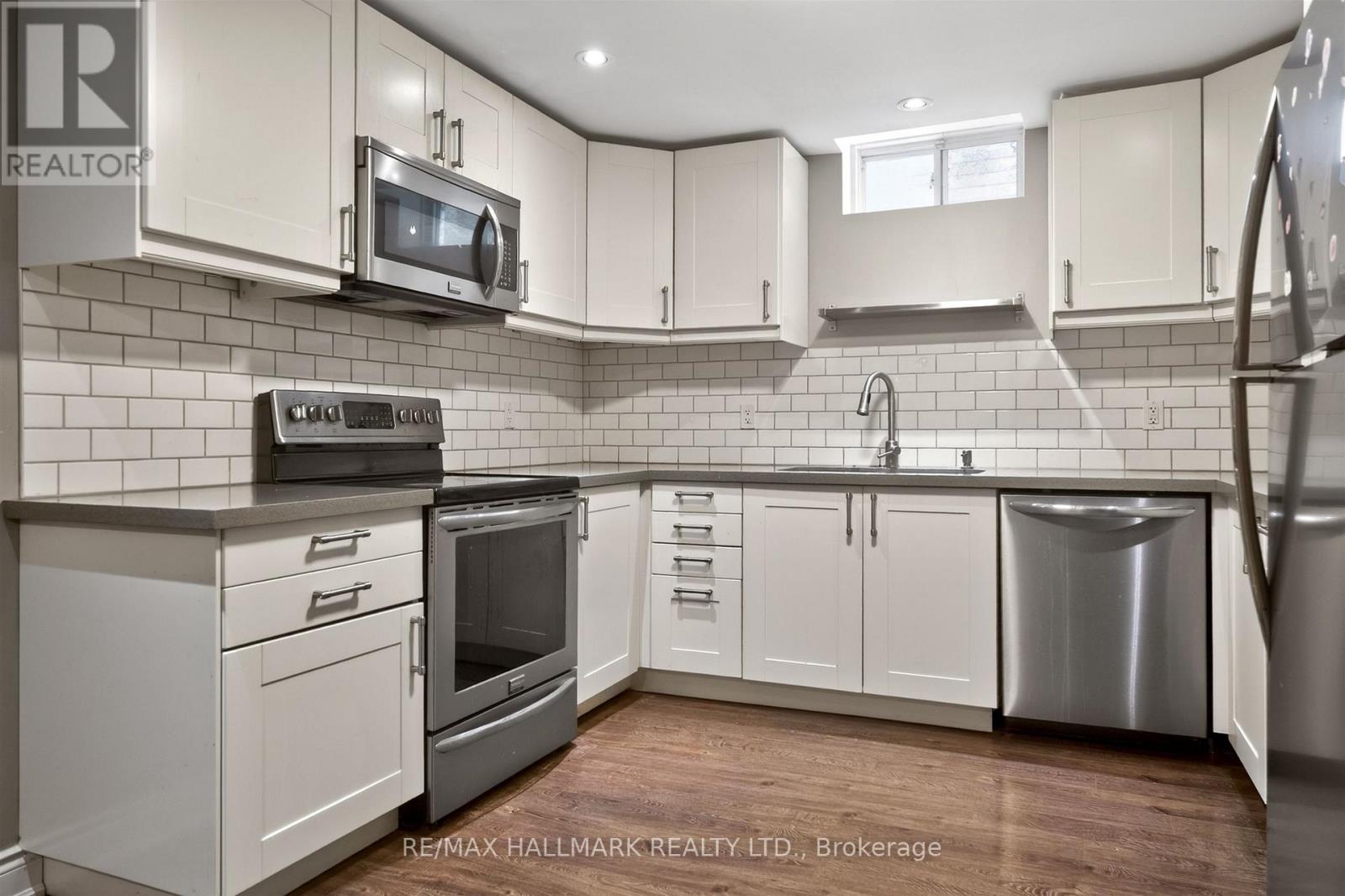 99 Royal West Drive, Brampton, Ontario  L6X 0Z8 - Photo 37 - W13705472