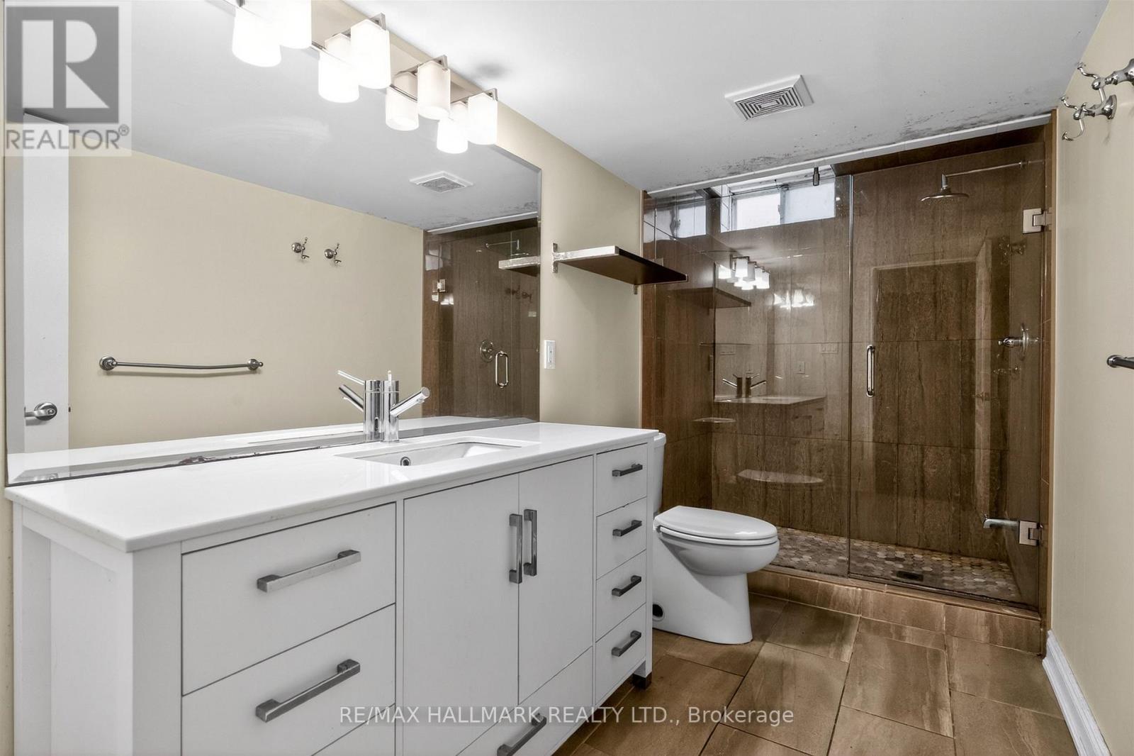 99 Royal West Drive, Brampton, Ontario  L6X 0Z8 - Photo 39 - W13705472