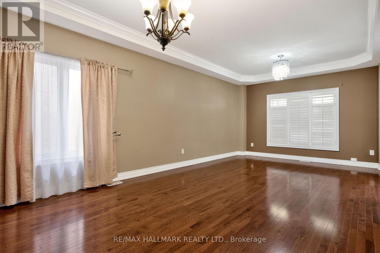 99 Royal West Drive, Brampton, Ontario  L6X 0Z8 - Photo 9 - W13705472