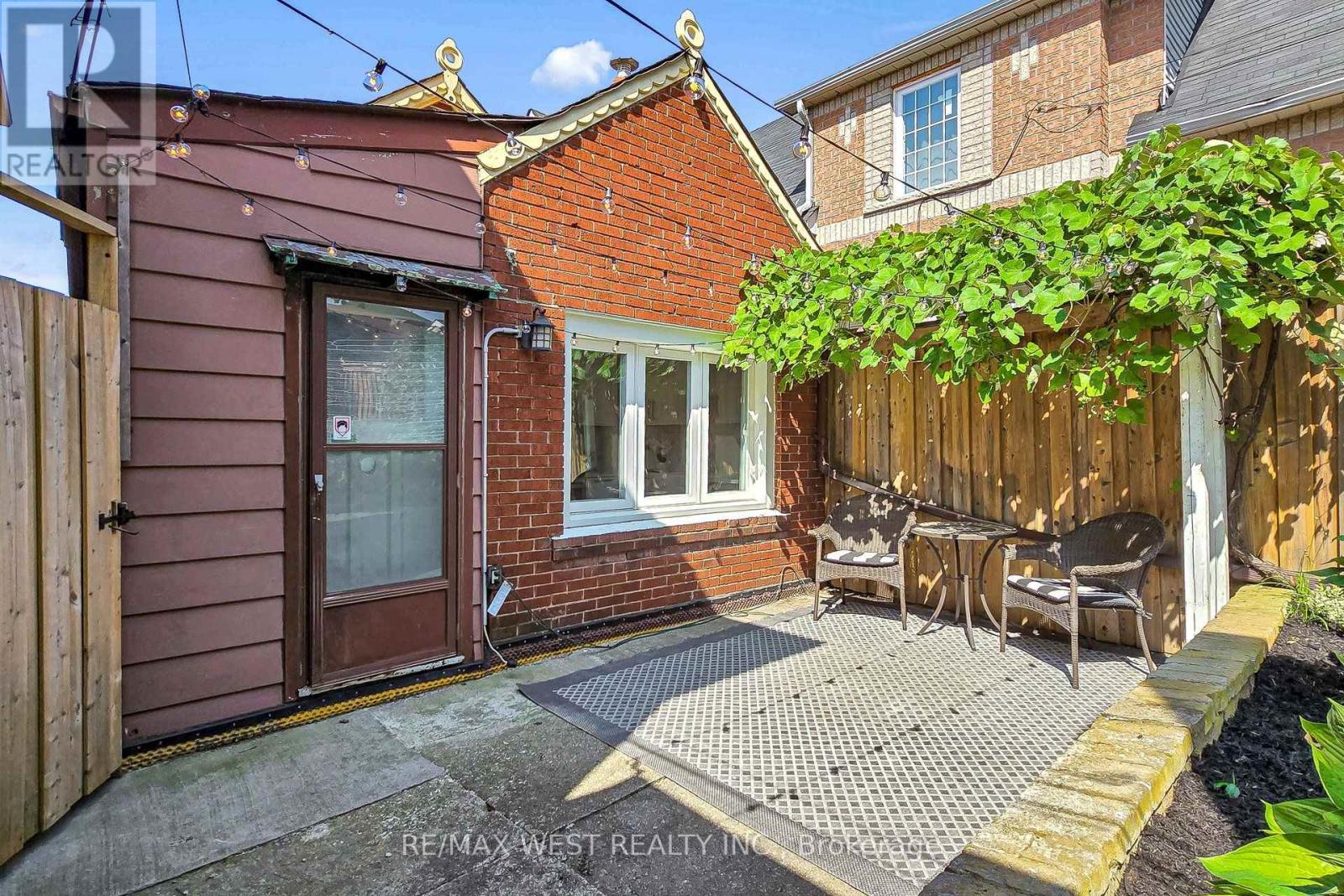 59 Branstone Road, Toronto, Ontario  M6E 4E3 - Photo 32 - W13705482