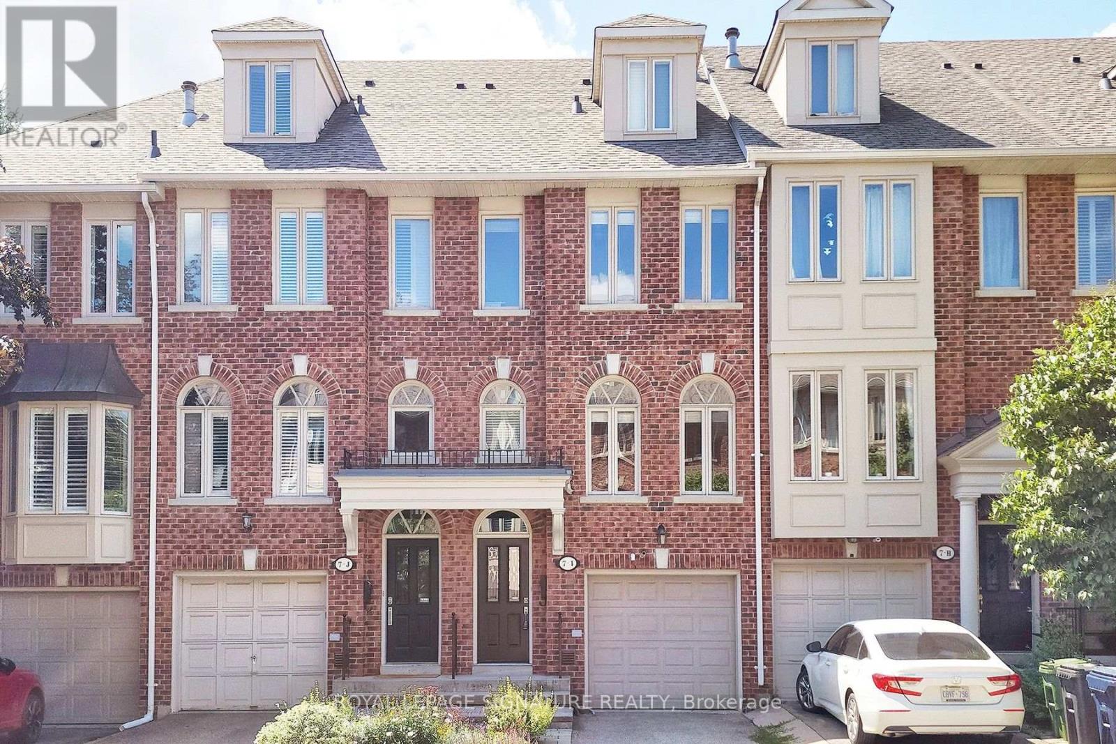 7-I Brussels Street, Toronto, Ontario  M8Y 1H2 - Photo 2 - W13705496
