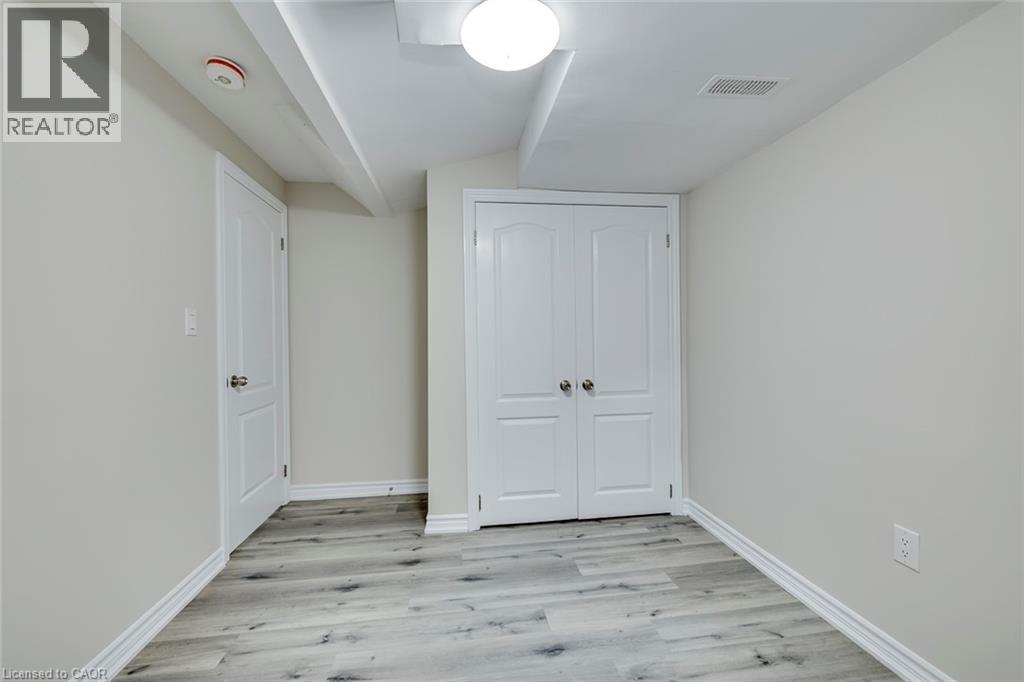 911 Golden Farmer Way, Peel, Ontario  L5W 1A8 - Photo 41 - 40856538