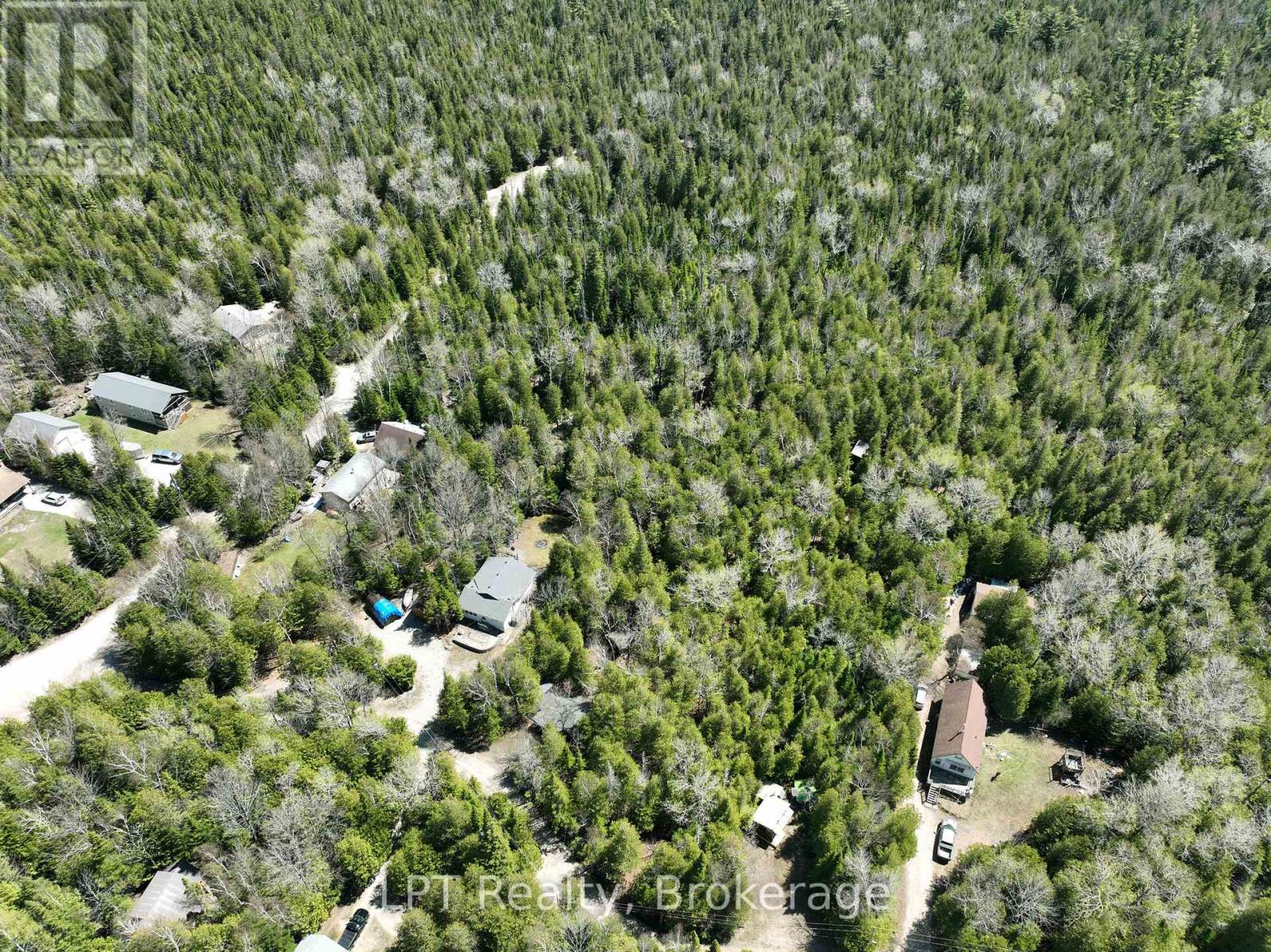 51 Cedar Trail, South Bruce Peninsula, Ontario  N0H 2T0 - Photo 38 - X12946838