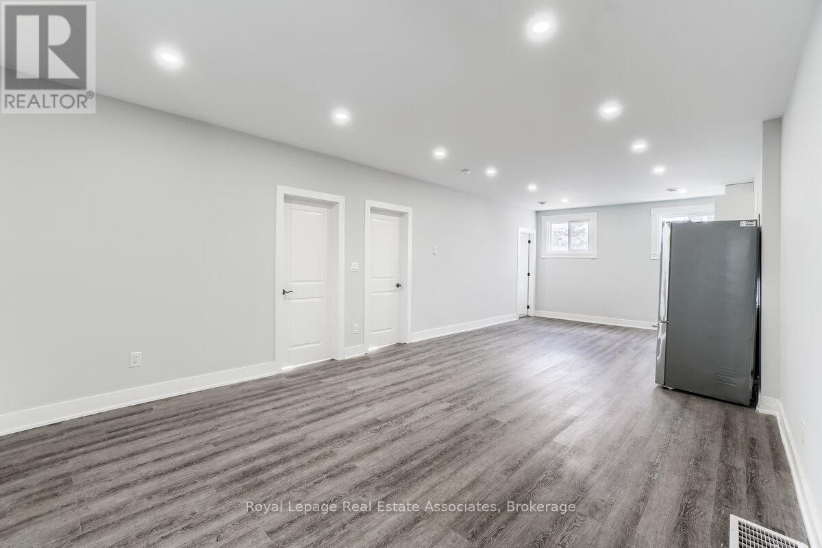 2 - 39 Welland Avenue, St. Catharines, Ontario  L2R 2M4 - Photo 6 - X13705510