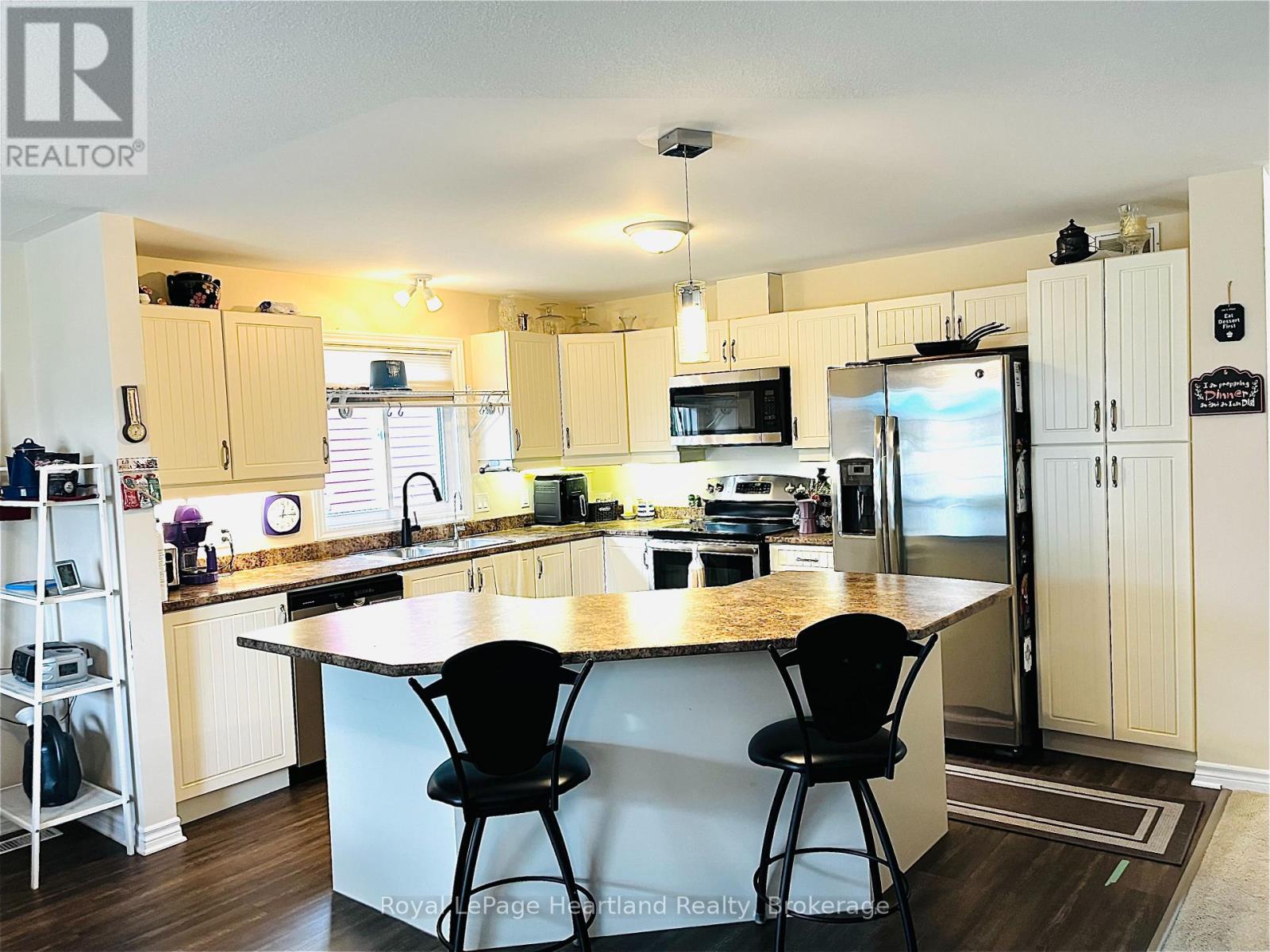 5 Kellestine Drive, Strathroy-Caradoc, Ontario  N6G 0C5 - Photo 2 - X13611718