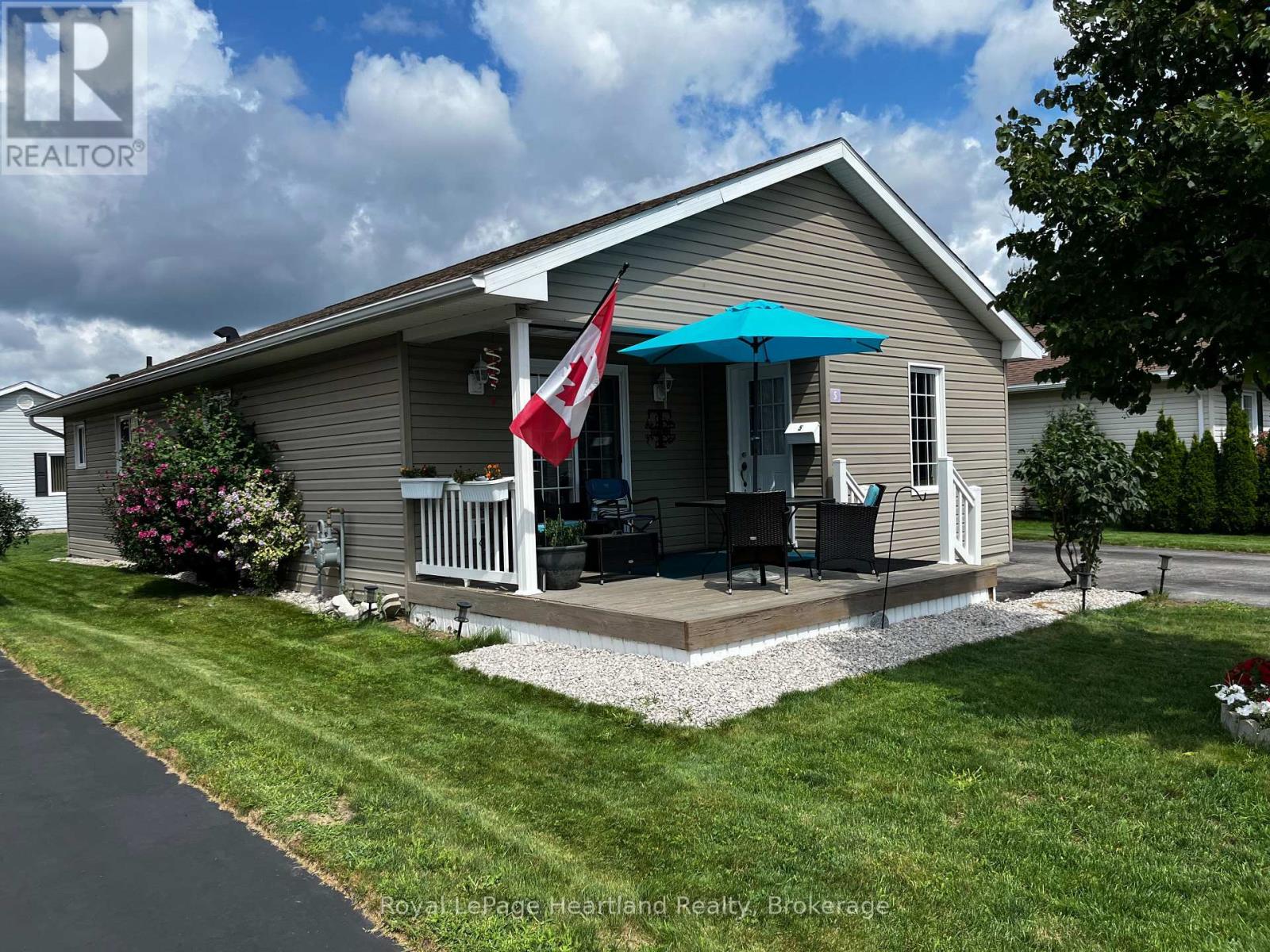 5 Kellestine Drive, Strathroy-Caradoc, Ontario  N6G 0C5 - Photo 22 - X13611718