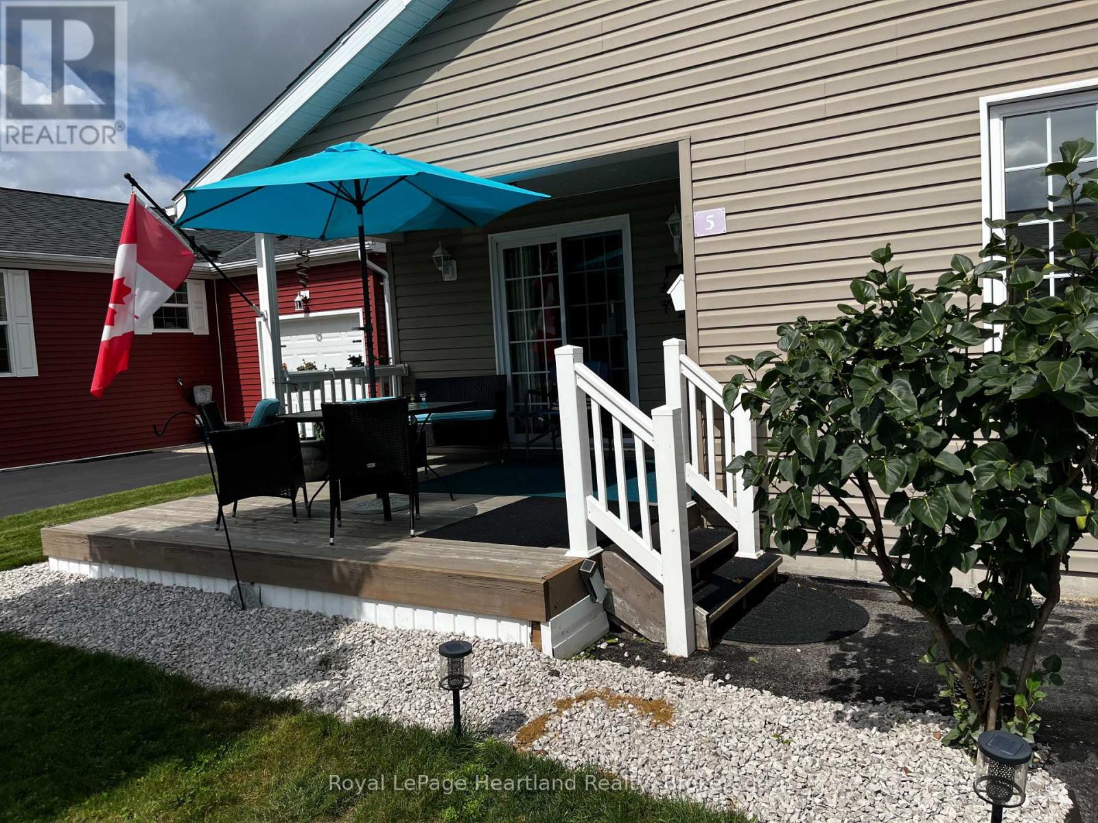 5 Kellestine Drive, Strathroy-Caradoc, Ontario  N6G 0C5 - Photo 21 - X13611718