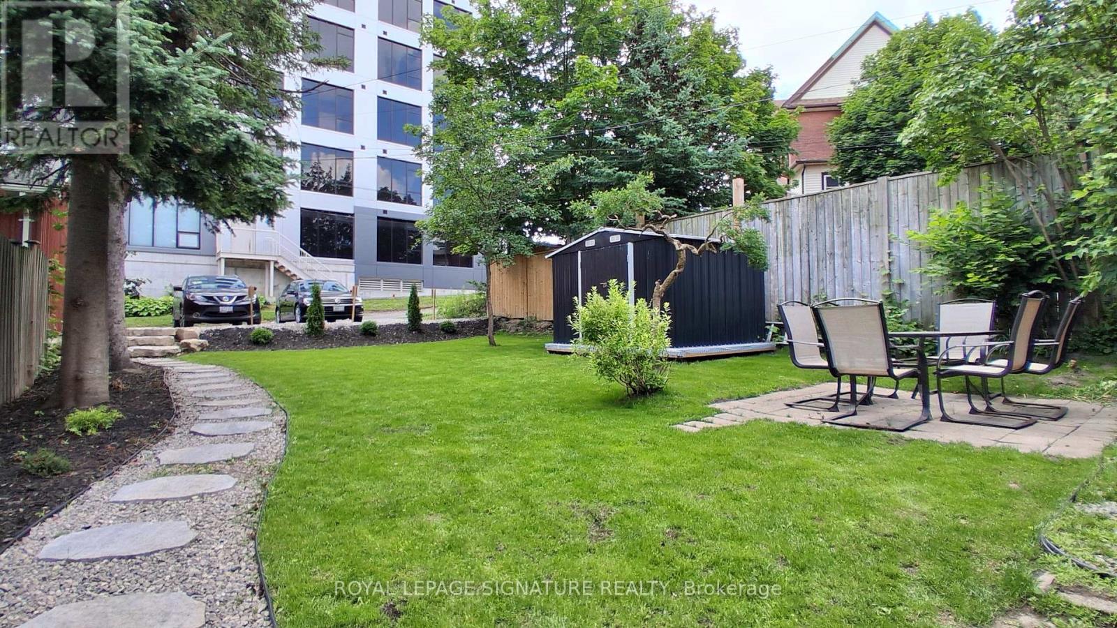 B - 17 Shanley Street, Kitchener, Ontario N2H 5N7 - Photo 11 - X13500626
