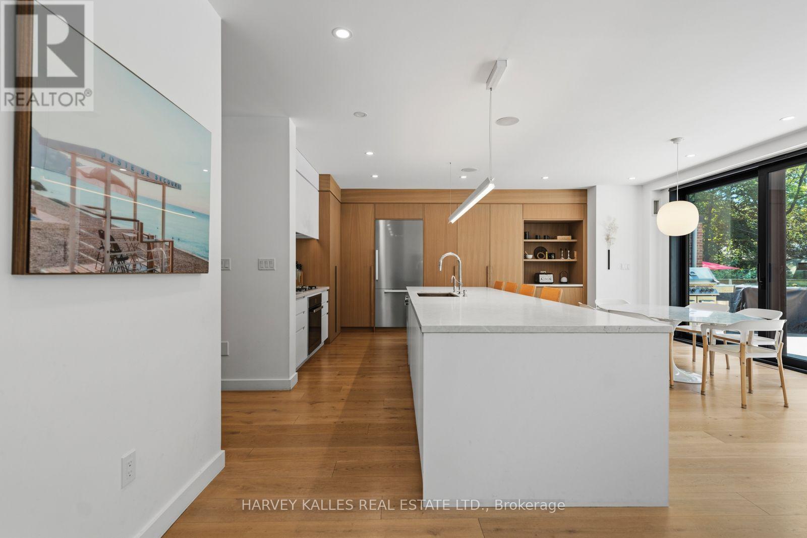 128 Lyndhurst Avenue, Toronto, Ontario  M5R 2Z9 - Photo 10 - C13705548