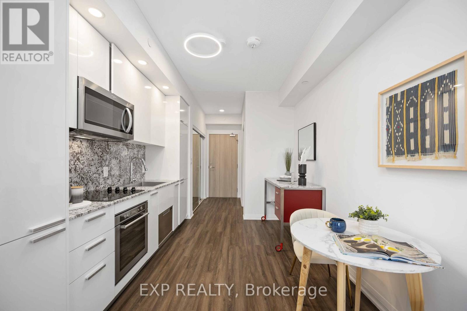 303 - 75 Canterbury Place, Toronto, Ontario  M2N 0L2 - Photo 11 - C13705572
