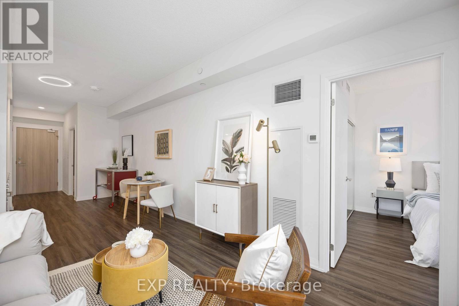 303 - 75 Canterbury Place, Toronto, Ontario  M2N 0L2 - Photo 17 - C13705572