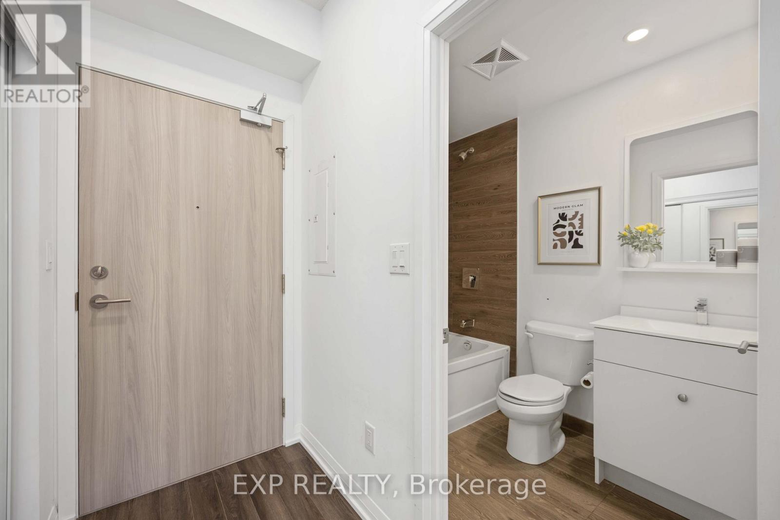 303 - 75 Canterbury Place, Toronto, Ontario  M2N 0L2 - Photo 23 - C13705572
