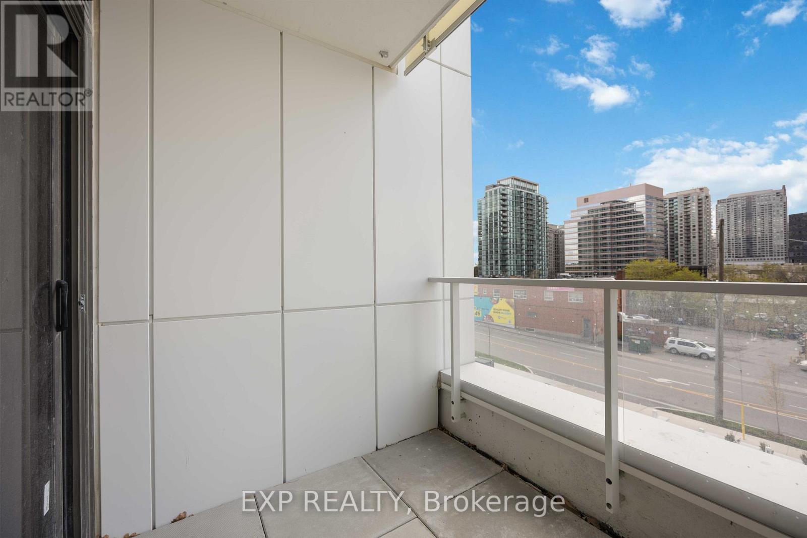 303 - 75 Canterbury Place, Toronto, Ontario  M2N 0L2 - Photo 25 - C13705572