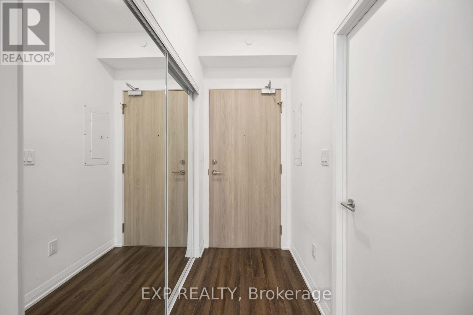 303 - 75 Canterbury Place, Toronto, Ontario  M2N 0L2 - Photo 27 - C13705572