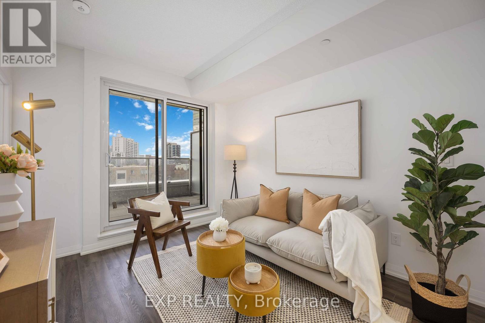 303 - 75 Canterbury Place, Toronto, Ontario  M2N 0L2 - Photo 3 - C13705572