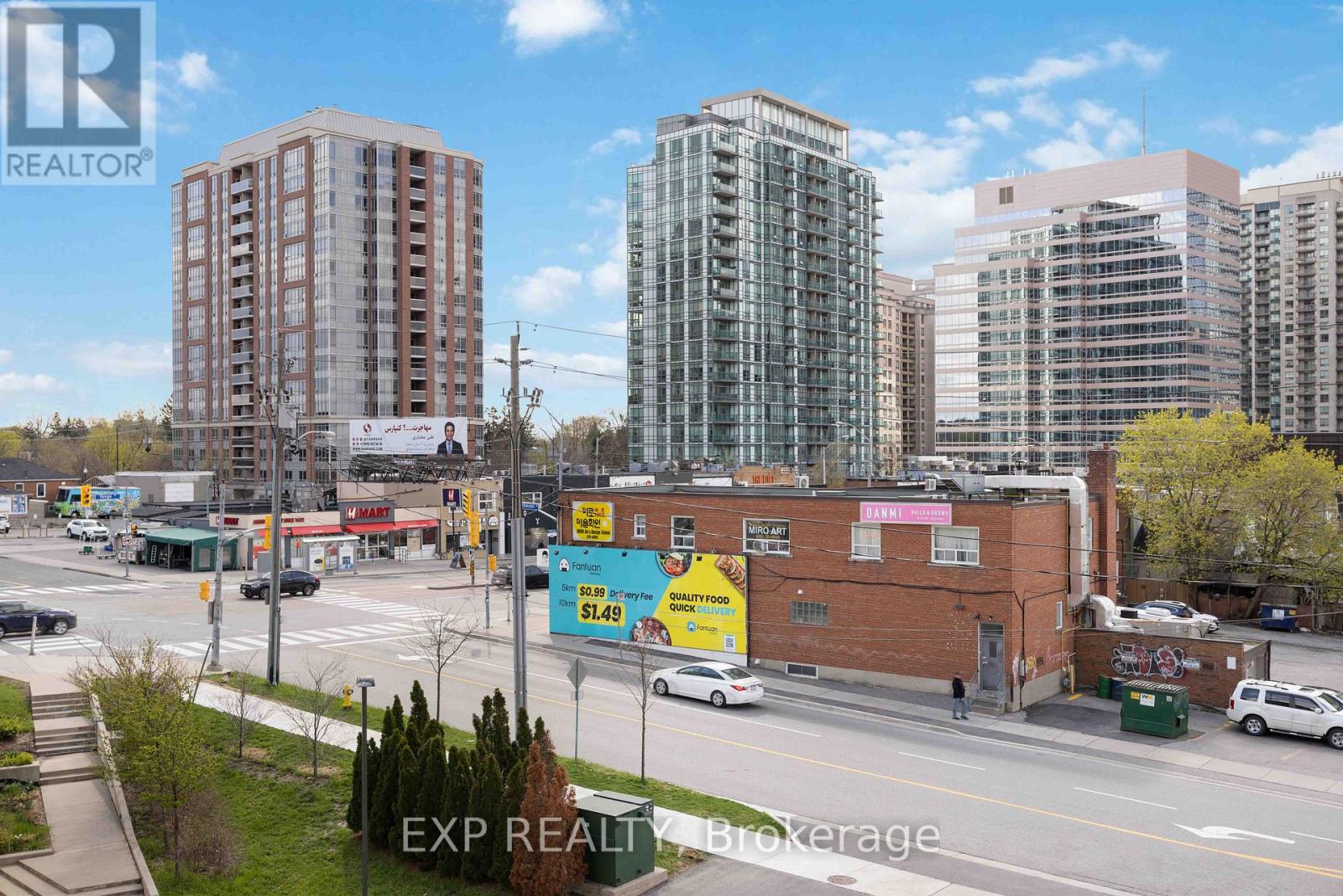 303 - 75 Canterbury Place, Toronto, Ontario  M2N 0L2 - Photo 31 - C13705572