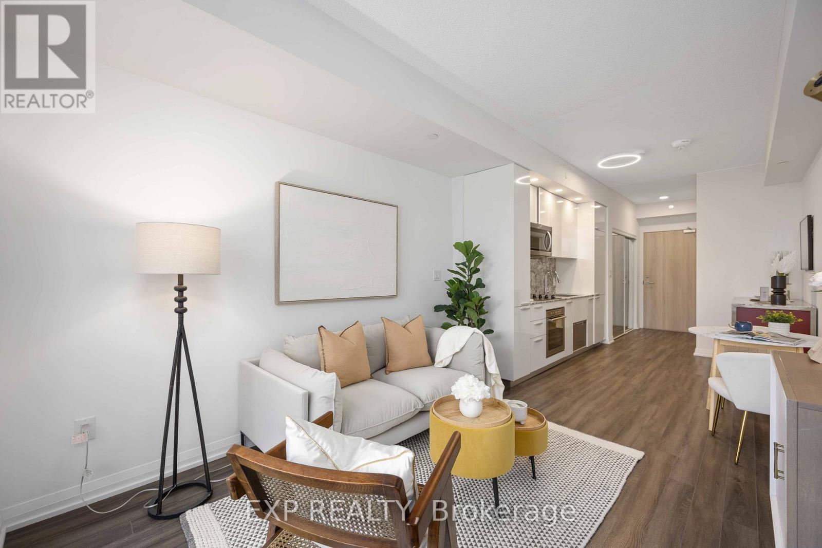 303 - 75 Canterbury Place, Toronto, Ontario  M2N 0L2 - Photo 4 - C13705572