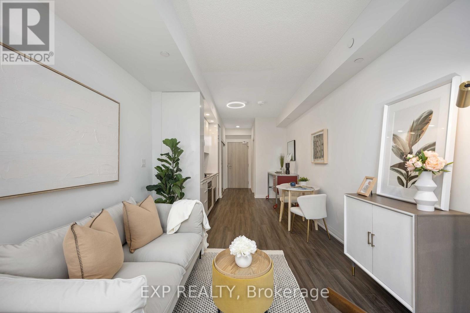 303 - 75 Canterbury Place, Toronto, Ontario  M2N 0L2 - Photo 5 - C13705572