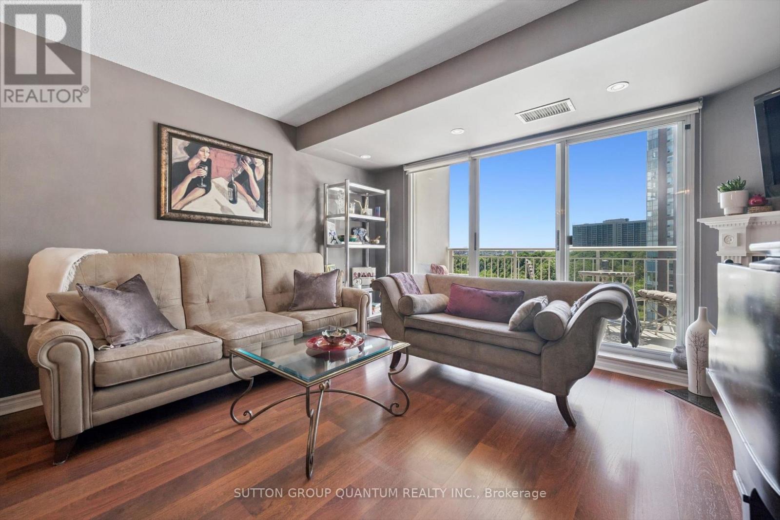 818 - 18 Concorde Place, Toronto, Ontario  M3C 3T9 - Photo 5 - C13705584