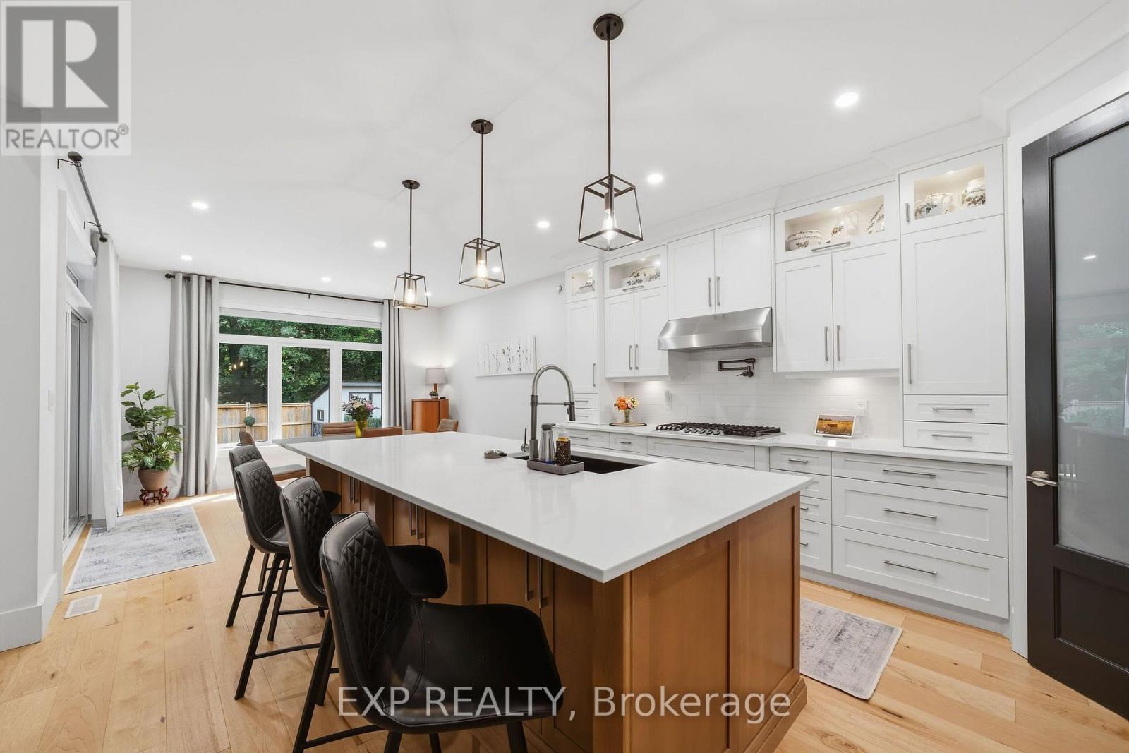 61 Ashby Crescent, Strathroy-Caradoc, Ontario  N7G 0A7 - Photo 3 - X13705588