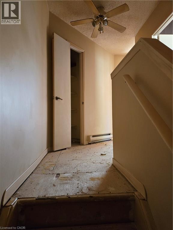 95 Fonthill Road Unit# 2, Hamilton, Ontario L9C 6T1 - Photo 8 - 40833888