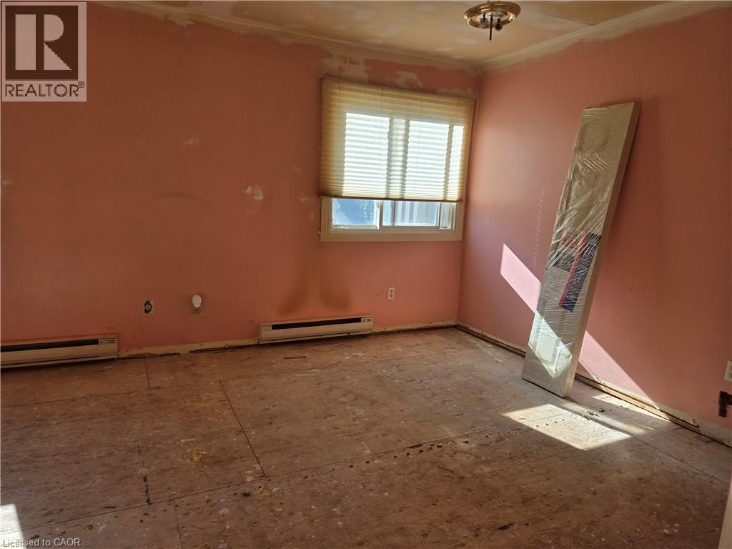 95 Fonthill Road Unit# 2, Hamilton, Ontario L9C 6T1 - Photo 11 - 40833888