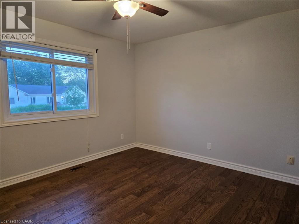697 Ferndale Avenue, Fort Erie, Ontario  L2A 5C7 - Photo 13 - 40850431