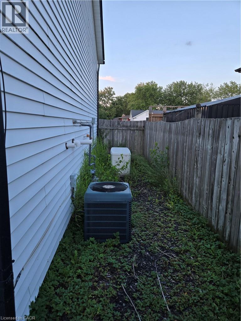 697 Ferndale Avenue, Fort Erie, Ontario  L2A 5C7 - Photo 28 - 40850431