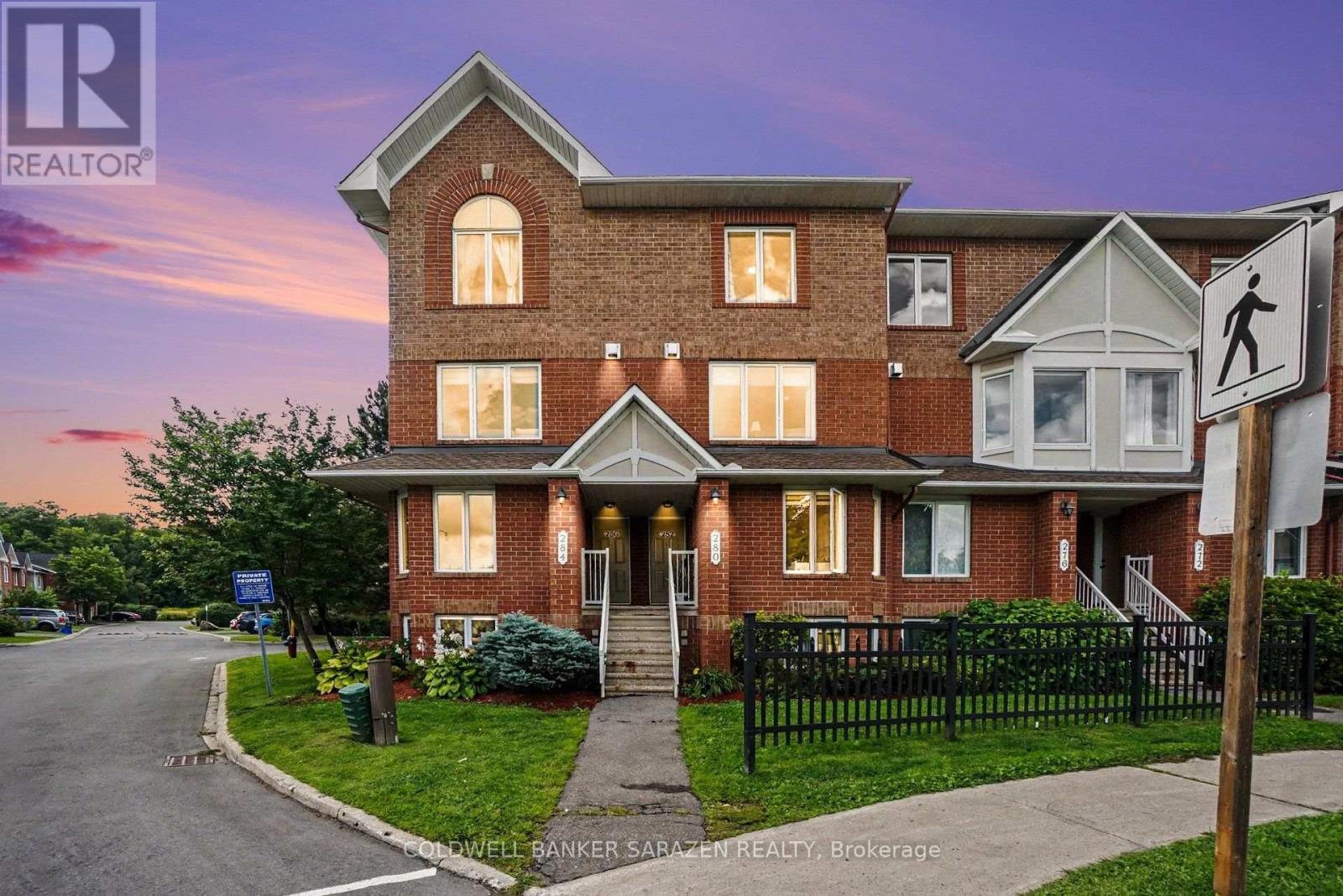 11 - 282 Cresthaven Drive, Ottawa, Ontario  K2G 6W4 - Photo 2 - X13705564