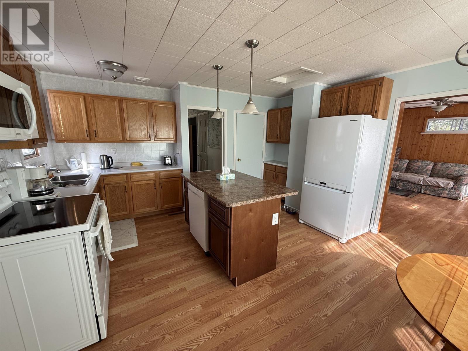 78 Armstrong St, Vermilion Bay, Ontario  P0V 2V0 - Photo 4 - TB2602478