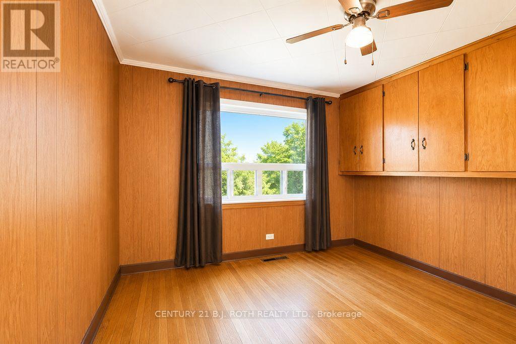 186 Oxford Street, Orillia, Ontario  L3V 1H5 - Photo 16 - S13705528