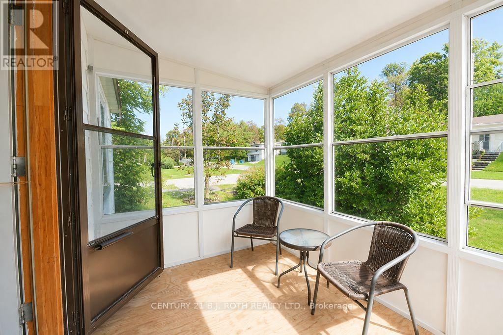 186 Oxford Street, Orillia, Ontario  L3V 1H5 - Photo 25 - S13705528