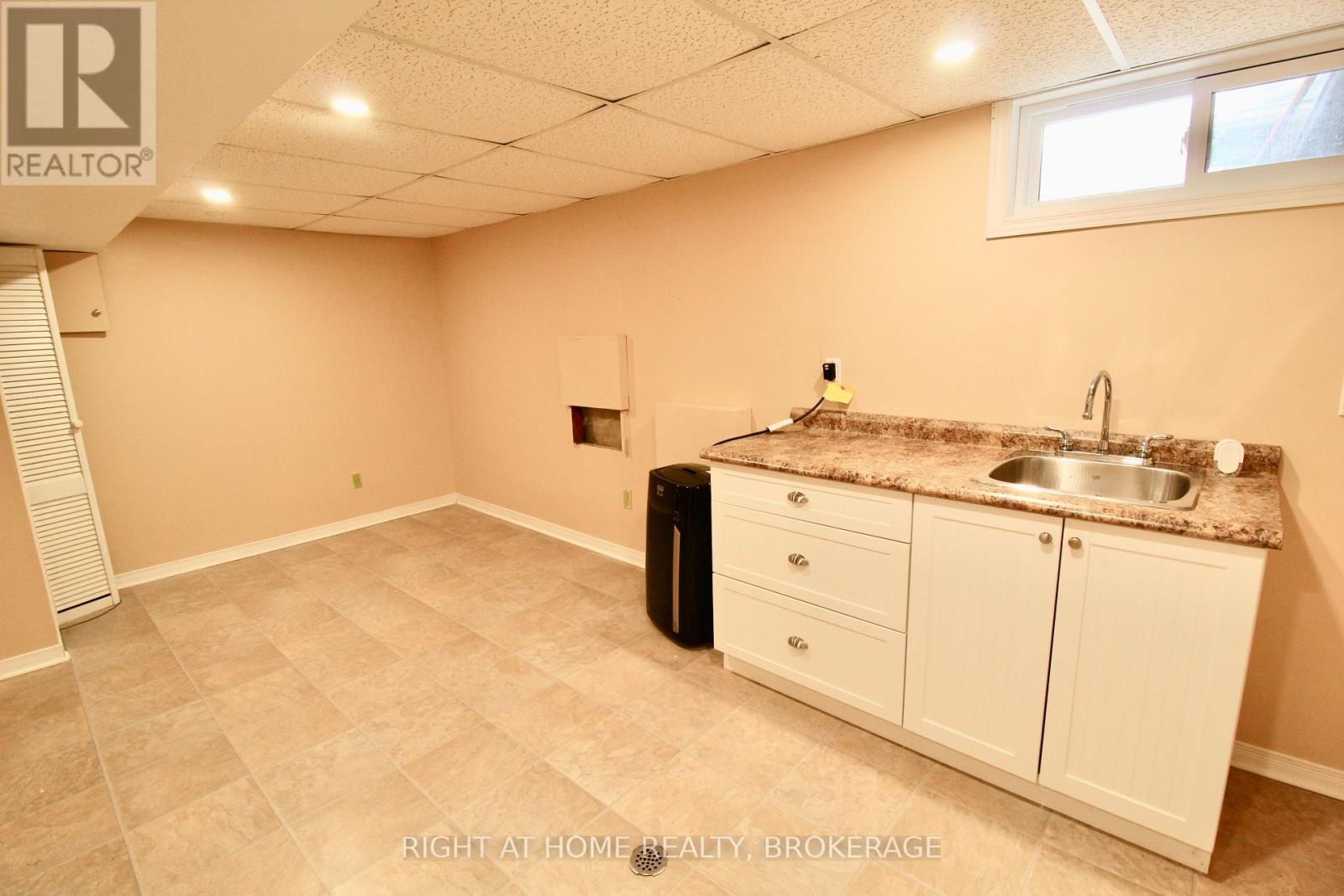 711 John Street, Haldimand, Ontario  N1A 2R4 - Photo 23 - X13705608