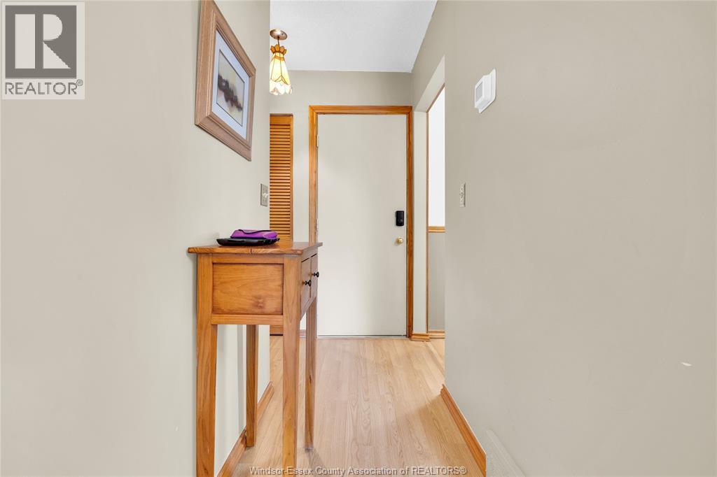 5441 Empress, Windsor, Ontario  N8T 3B2 - Photo 2 - 26020543