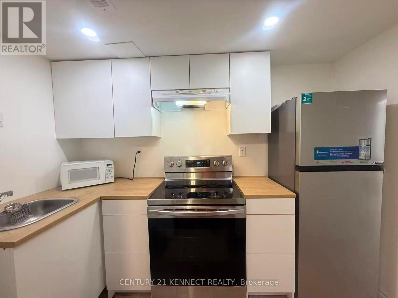 Lower Level L1-L2 - 30 Marilake Drive, Toronto, Ontario  M1S 1V7 - Photo 10 - E13701786