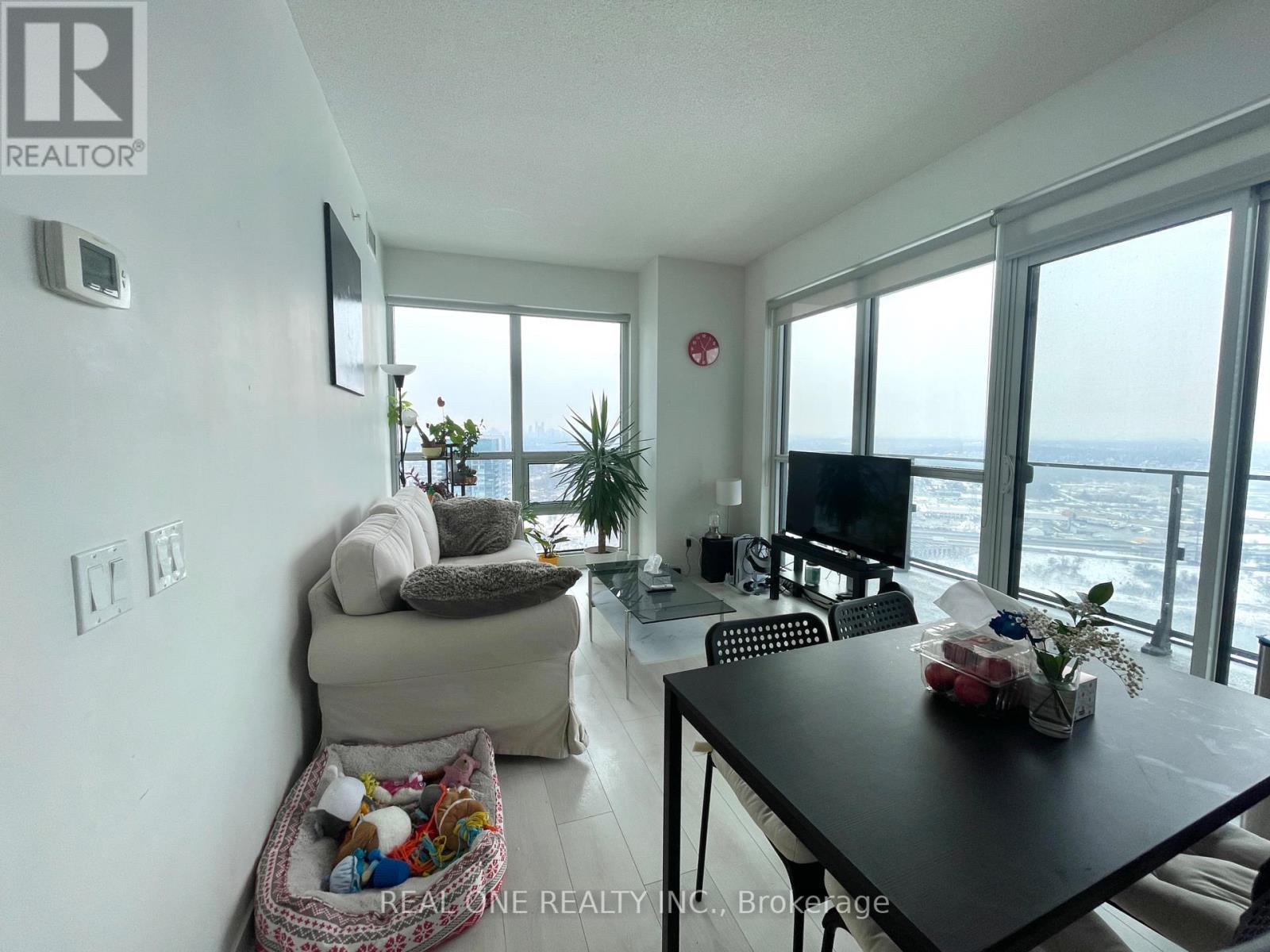 3907 - 2200 Lake Shore Boulevard W, Toronto, Ontario  M8V 1A4 - Photo 5 - W13705520