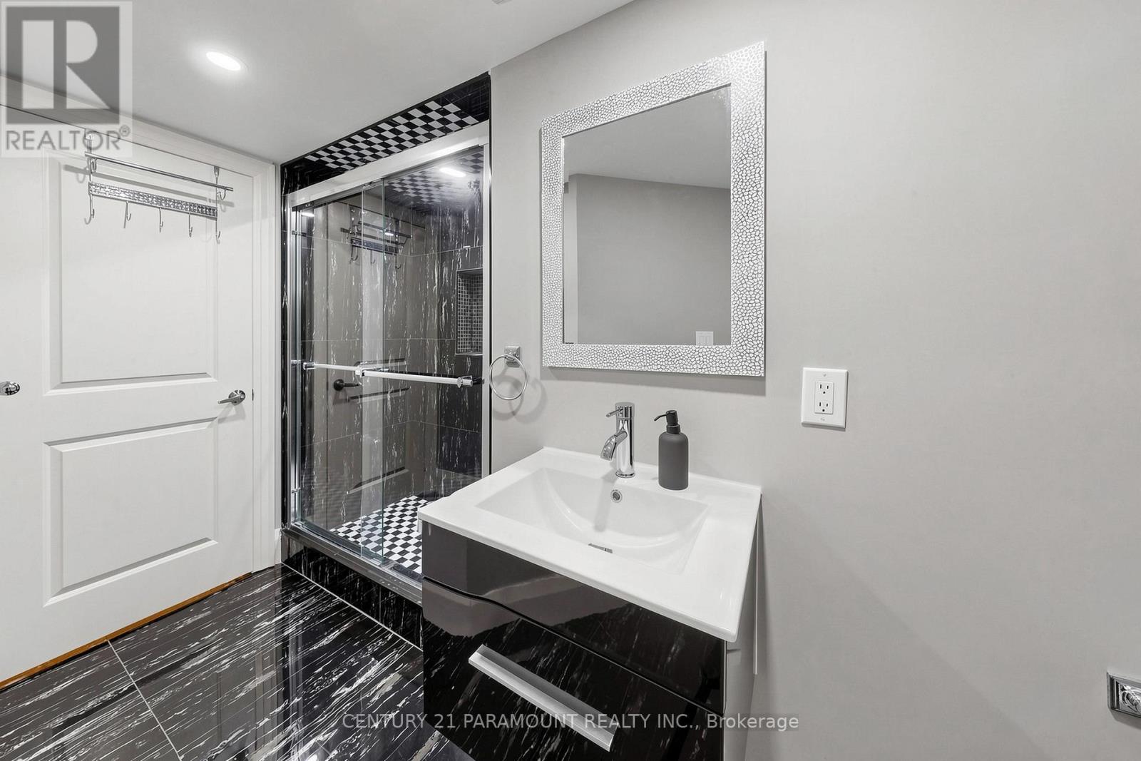 48 Edmund Street, Caledon, Ontario  L7K 0K2 - Photo 33 - W13705594