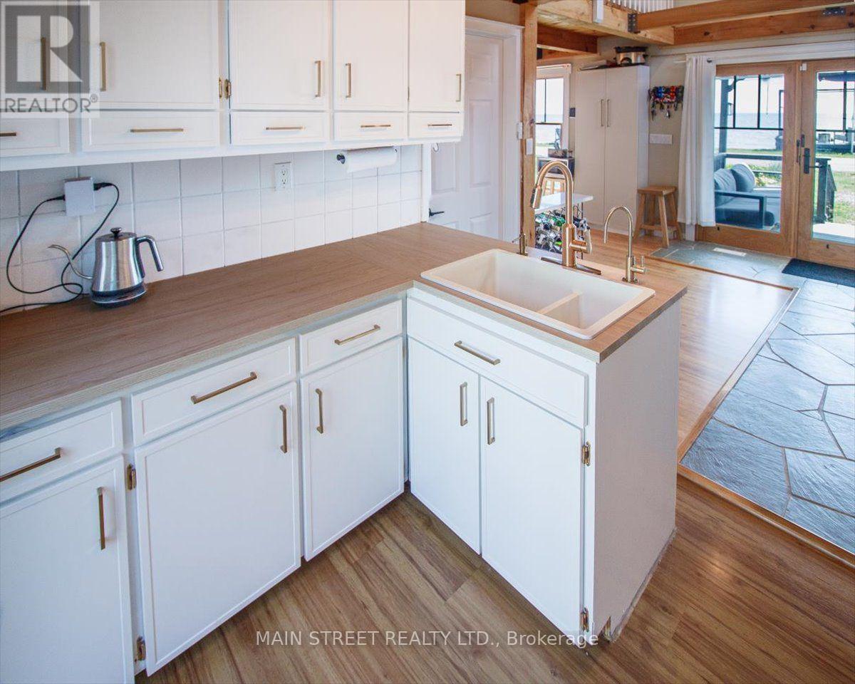 1275 Lakeshore Road, Haldimand, Ontario  N0A 1P0 - Photo 6 - X13705592