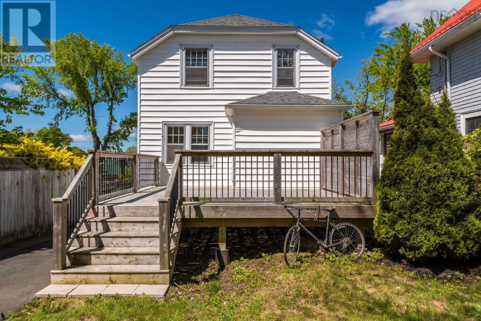 2031 Beech Street, Halifax, Nova Scotia  B3L 2X7 - Photo 43 - 202614601