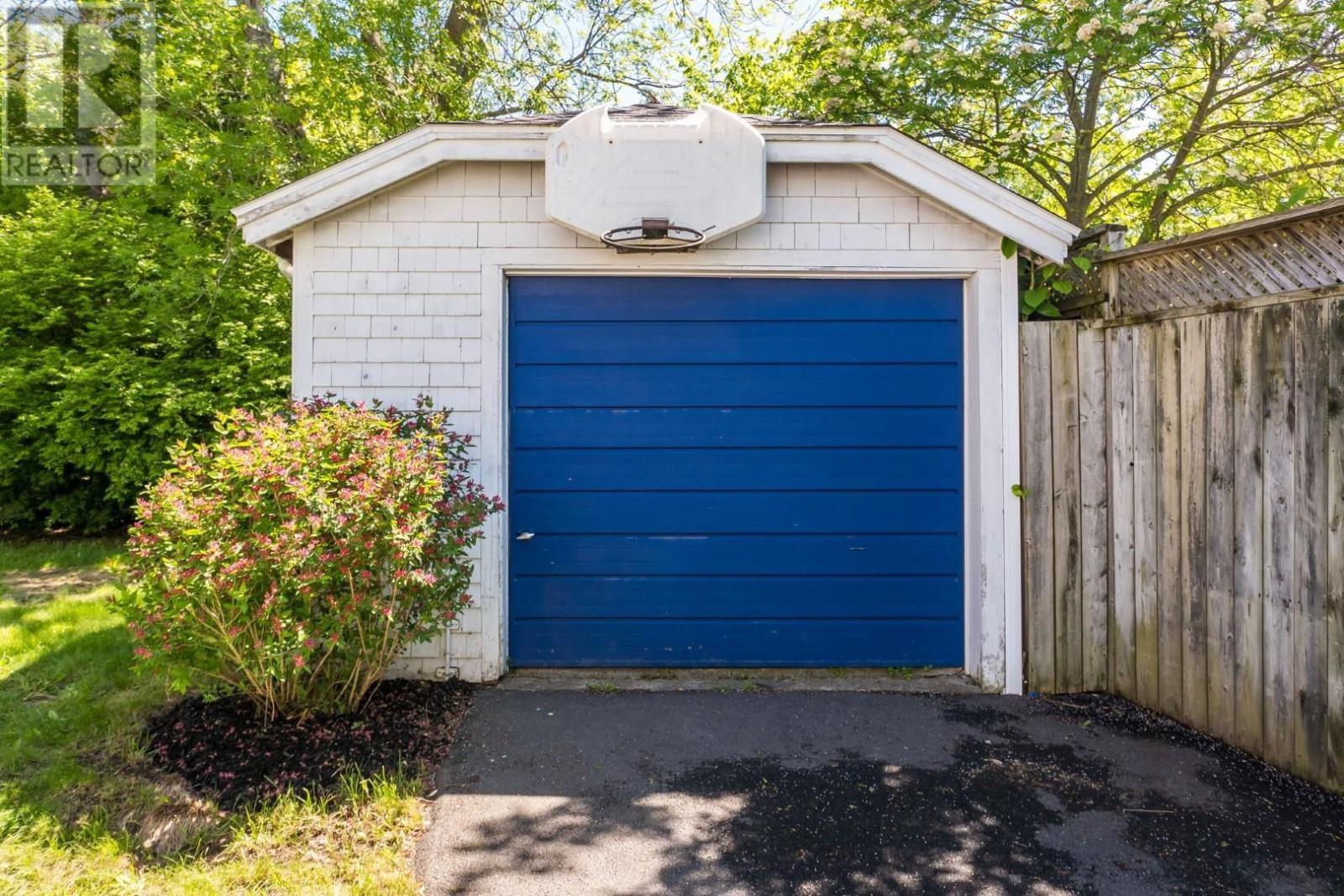 2031 Beech Street, Halifax, Nova Scotia  B3L 2X7 - Photo 40 - 202614601