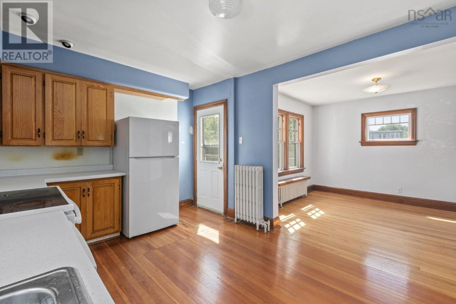 2031 Beech Street, Halifax, Nova Scotia  B3L 2X7 - Photo 14 - 202614601