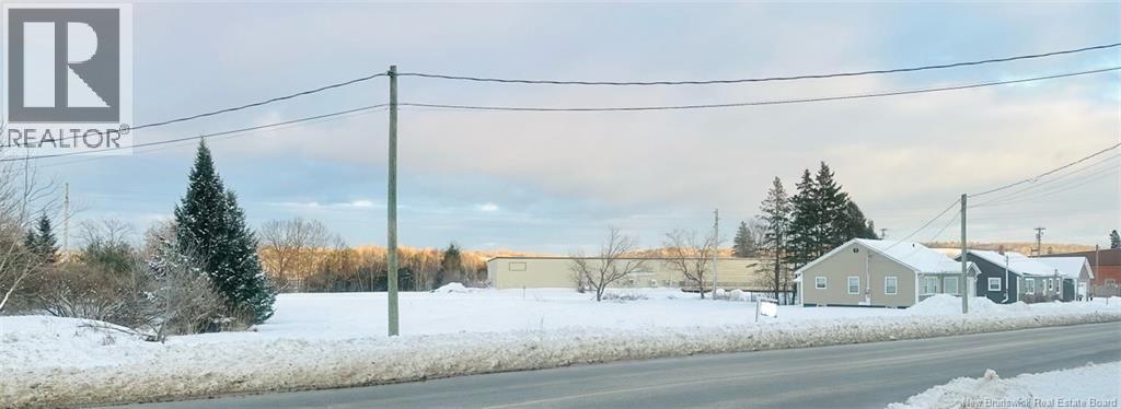170 And 174 Houlton Street, Woodstock, New Brunswick  E7M 1Z1 - Photo 35 - NB090049
