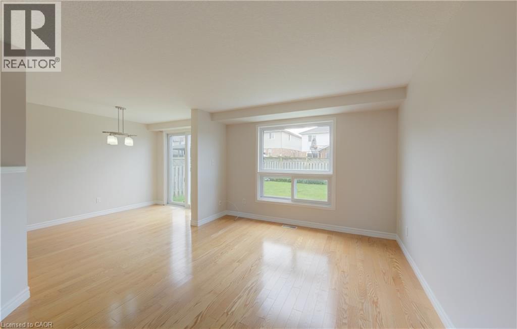 15 Cotton Grass Street, Kitchener, Ontario N2E 3T7 - Photo 8 - 40839048
