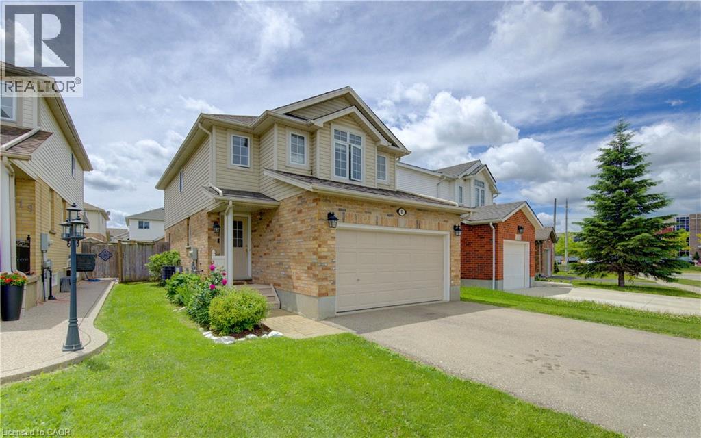 15 Cotton Grass Street, Kitchener, Ontario N2E 3T7 - Photo 2 - 40839048