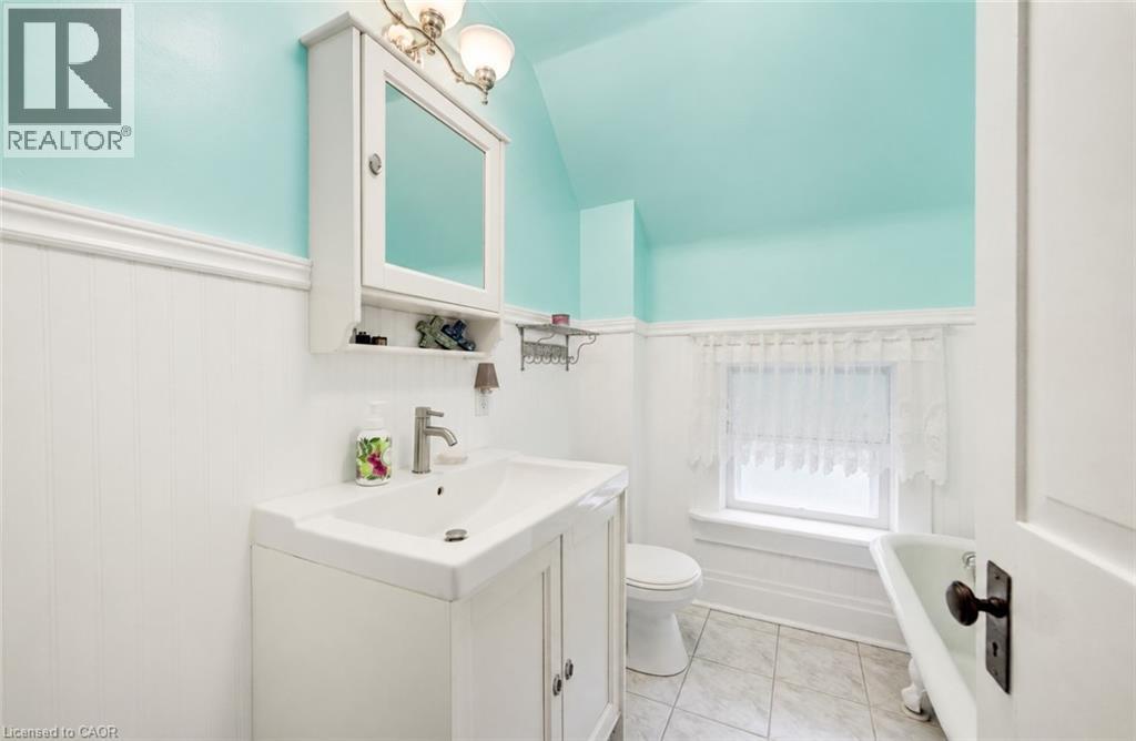 46 Ellen Street W, Kitchener, Ontario  N2H 4K3 - Photo 30 - 40851493